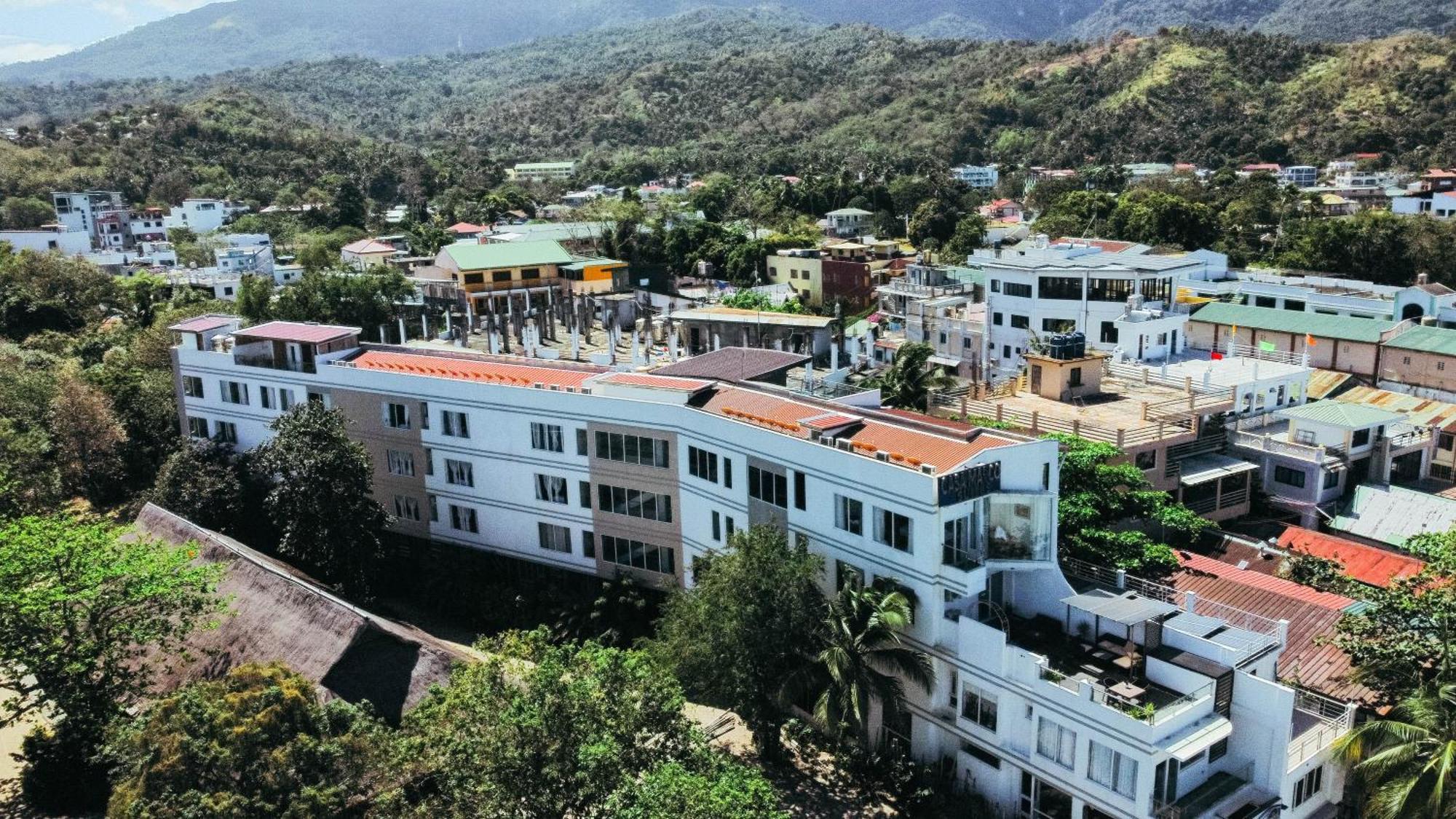 Casa Marco Suites Puerto Galera Powered By Cocotel Exterior foto