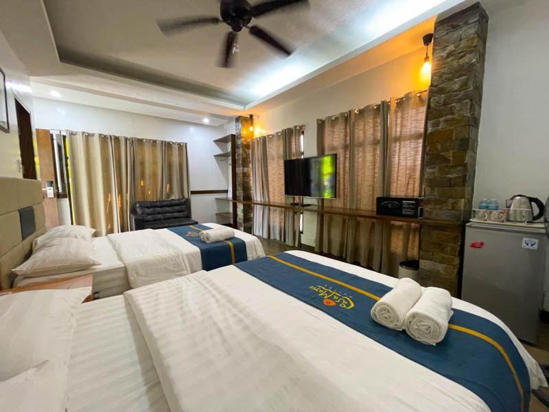Casa Marco Suites Puerto Galera Powered By Cocotel Exterior foto